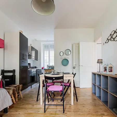 Apartment Seaside Serenity In Normandy